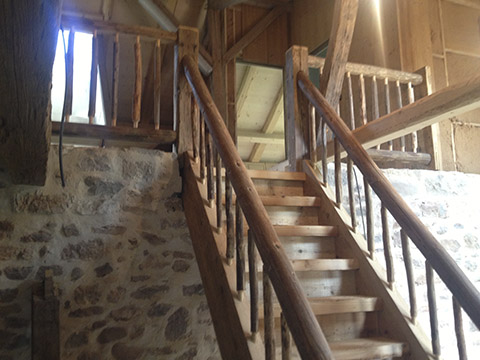 fabrication escalier sur mesure bois brut